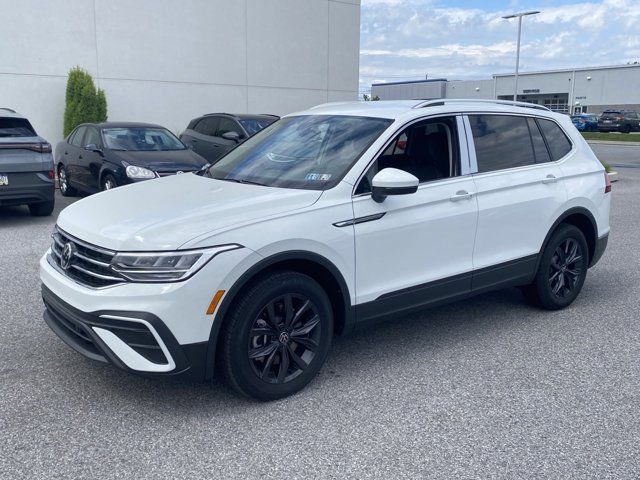 2024 Volkswagen Atlas Cross Sport 2.0T SEL R-Line