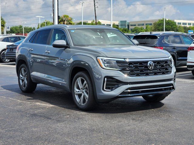 2024 Volkswagen Atlas Cross Sport 2.0T SEL R-Line