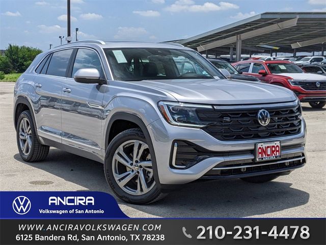 2024 Volkswagen Atlas Cross Sport 2.0T SEL R-Line