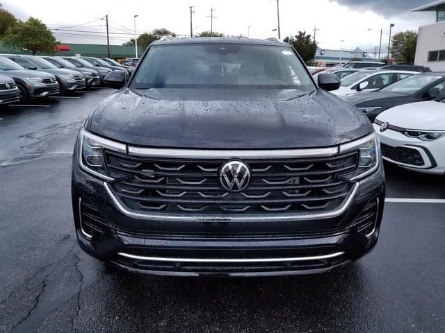 2024 Volkswagen Atlas Cross Sport 2.0T SEL R-Line