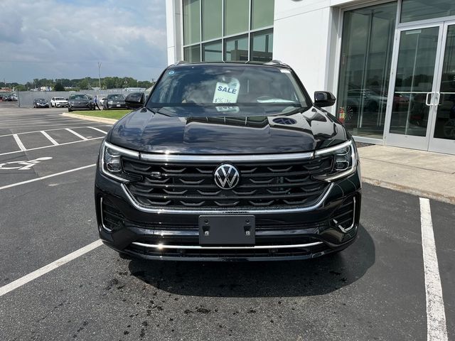 2024 Volkswagen Atlas Cross Sport 2.0T SEL R-Line