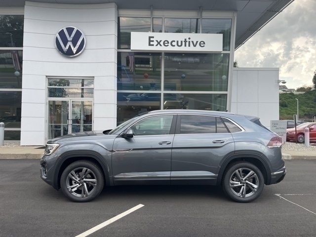 2024 Volkswagen Atlas Cross Sport 2.0T SEL R-Line