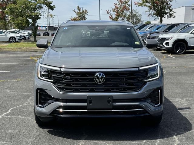 2024 Volkswagen Atlas Cross Sport 2.0T SEL R-Line