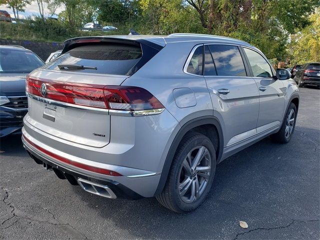 2024 Volkswagen Atlas Cross Sport 2.0T SEL R-Line