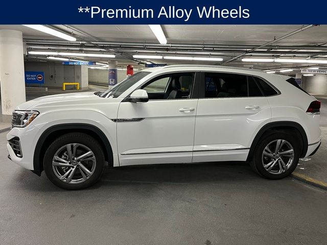 2024 Volkswagen Atlas Cross Sport 2.0T SEL R-Line