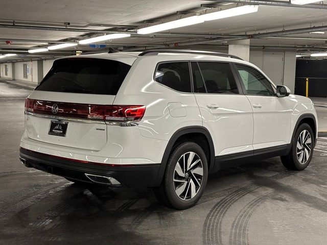 2024 Volkswagen Atlas Cross Sport 2.0T SEL R-Line