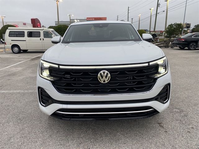 2024 Volkswagen Atlas Cross Sport 2.0T SEL R-Line