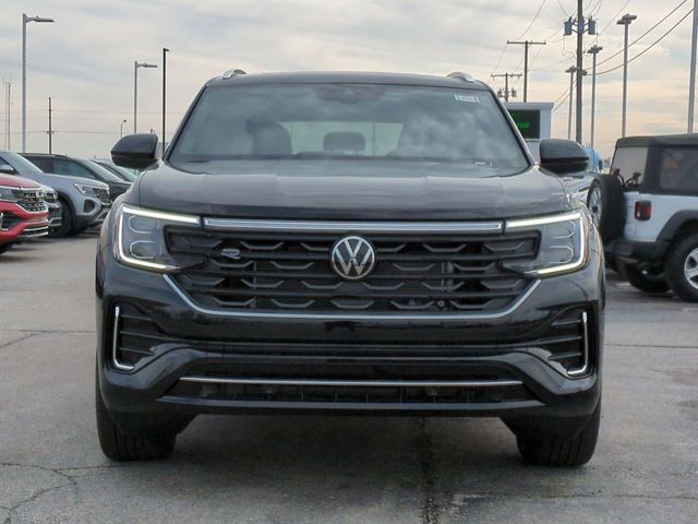 2024 Volkswagen Atlas Cross Sport 2.0T SEL R-Line