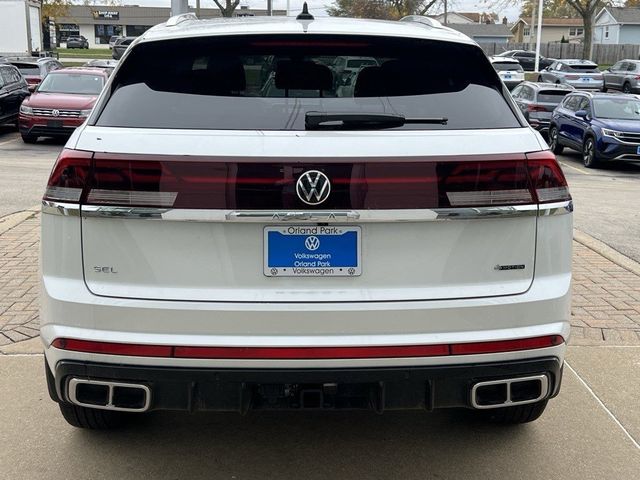 2024 Volkswagen Atlas Cross Sport 2.0T SEL R-Line