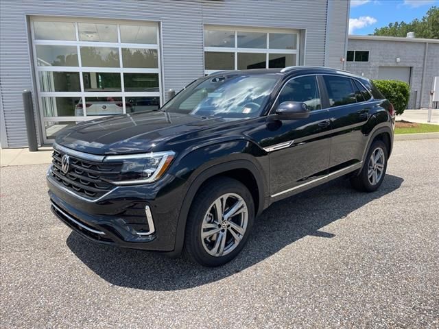 2024 Volkswagen Atlas Cross Sport 2.0T SEL R-Line