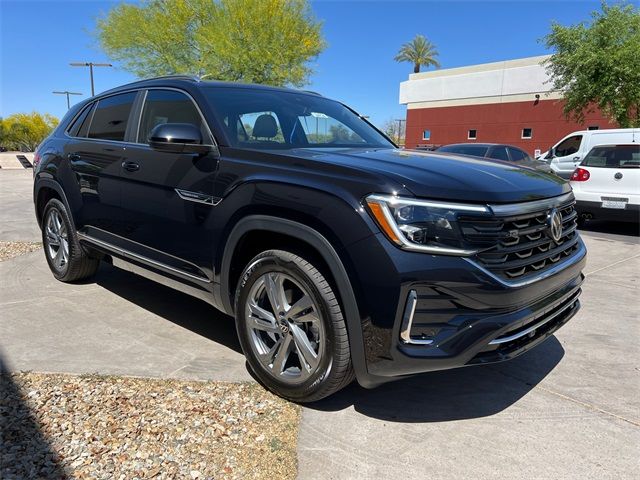 2024 Volkswagen Atlas Cross Sport 2.0T SEL R-Line