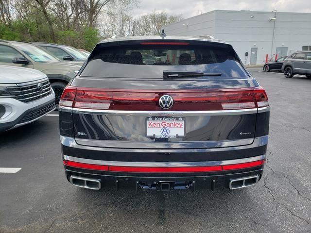 2024 Volkswagen Atlas Cross Sport 2.0T SEL R-Line