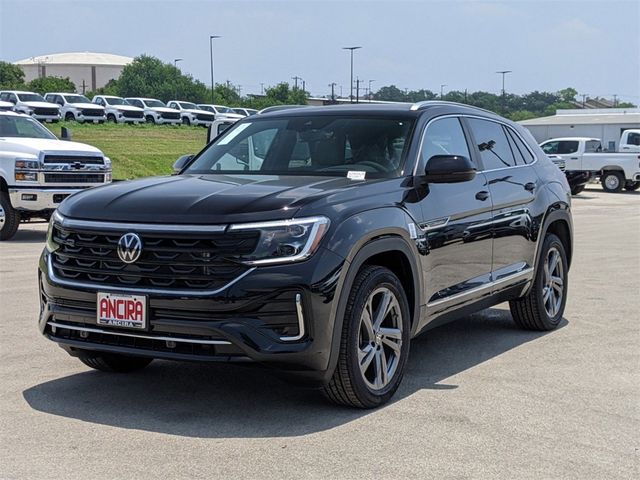 2024 Volkswagen Atlas Cross Sport 2.0T SEL R-Line