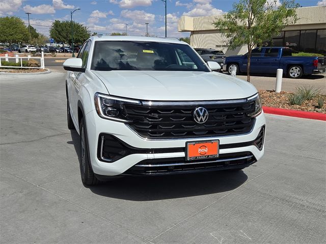 2024 Volkswagen Atlas Cross Sport 2.0T SEL R-Line