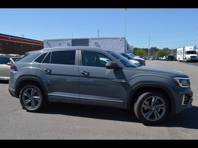 2024 Volkswagen Atlas Cross Sport 2.0T SEL R-Line