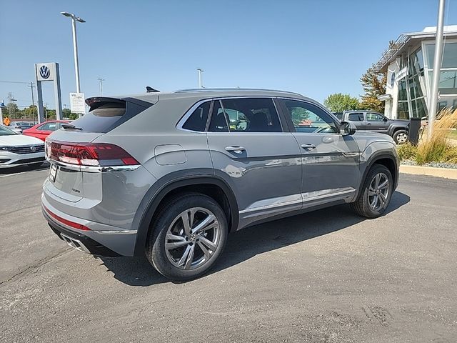 2024 Volkswagen Atlas Cross Sport 2.0T SEL R-Line