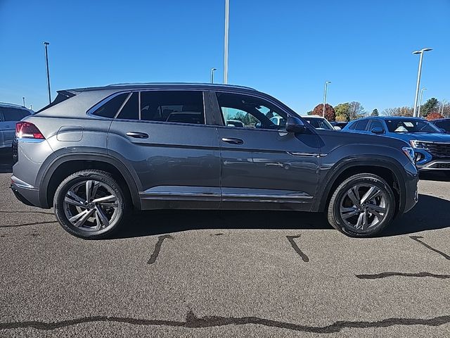 2024 Volkswagen Atlas Cross Sport 2.0T SEL R-Line