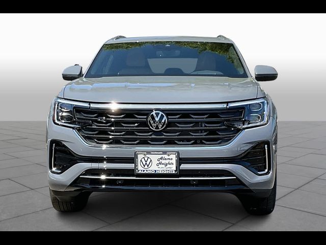 2024 Volkswagen Atlas Cross Sport 2.0T SEL R-Line