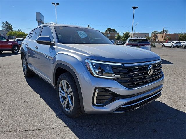 2024 Volkswagen Atlas Cross Sport 2.0T SEL R-Line