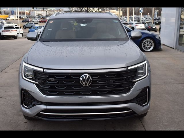 2024 Volkswagen Atlas Cross Sport 2.0T SEL R-Line