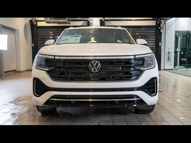 2024 Volkswagen Atlas Cross Sport 2.0T SEL R-Line