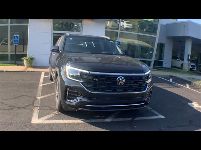 2024 Volkswagen Atlas Cross Sport 2.0T SEL R-Line