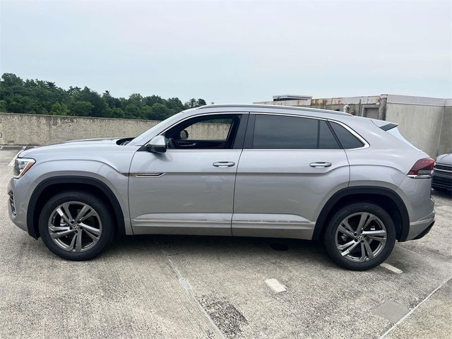 2024 Volkswagen Atlas Cross Sport 2.0T SEL R-Line