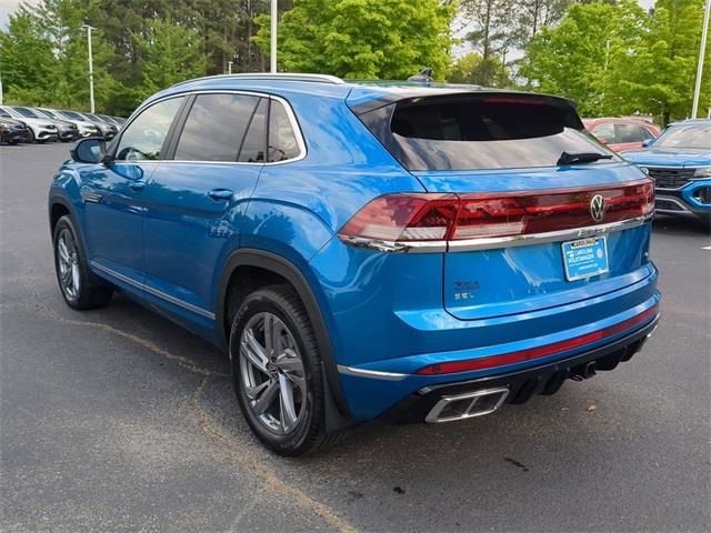 2024 Volkswagen Atlas Cross Sport 2.0T SEL R-Line