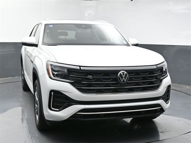 2024 Volkswagen Atlas Cross Sport 2.0T SEL R-Line