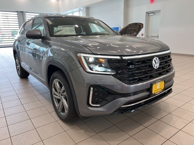 2024 Volkswagen Atlas Cross Sport 2.0T SEL R-Line