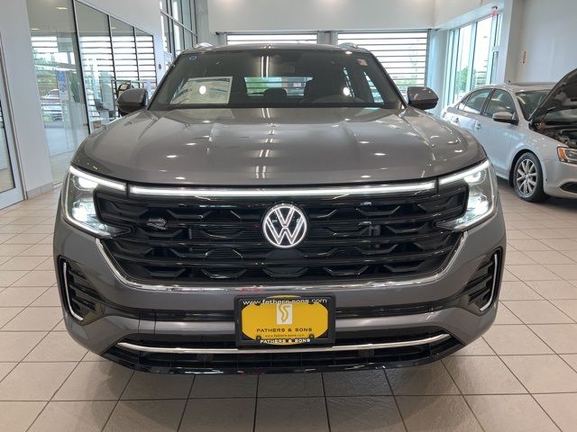 2024 Volkswagen Atlas Cross Sport 2.0T SEL R-Line