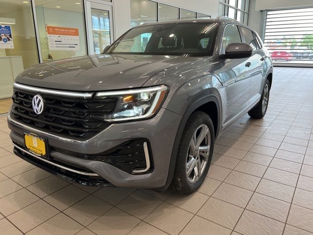 2024 Volkswagen Atlas Cross Sport 2.0T SEL R-Line