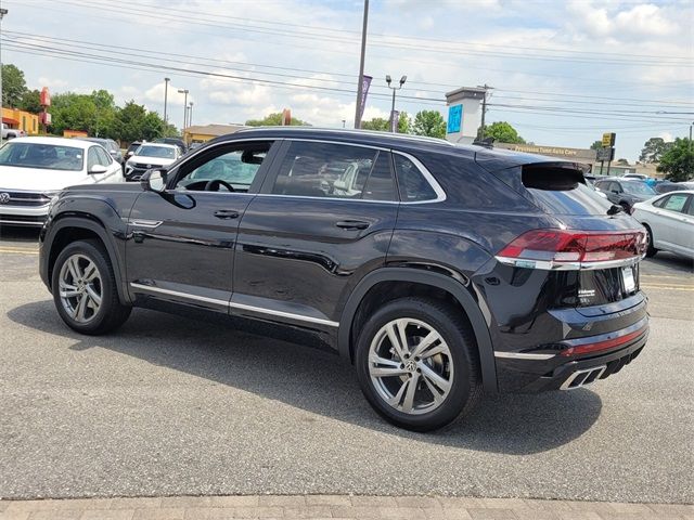 2024 Volkswagen Atlas Cross Sport 2.0T SEL R-Line