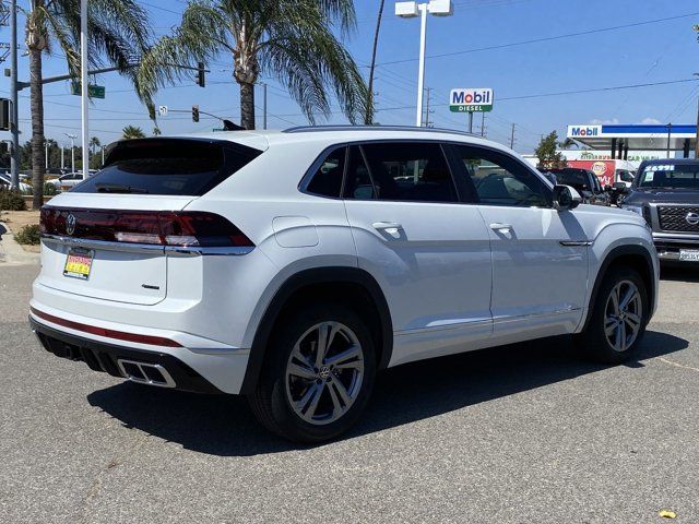 2024 Volkswagen Atlas Cross Sport 2.0T SEL R-Line