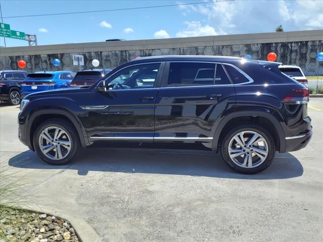 2024 Volkswagen Atlas Cross Sport 2.0T SEL R-Line