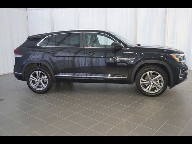 2024 Volkswagen Atlas Cross Sport 2.0T SEL R-Line