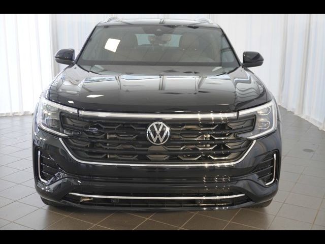 2024 Volkswagen Atlas Cross Sport 2.0T SEL R-Line