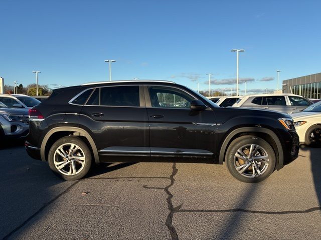 2024 Volkswagen Atlas Cross Sport 2.0T SEL R-Line