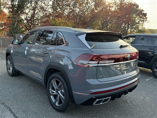 2024 Volkswagen Atlas Cross Sport 2.0T SEL R-Line