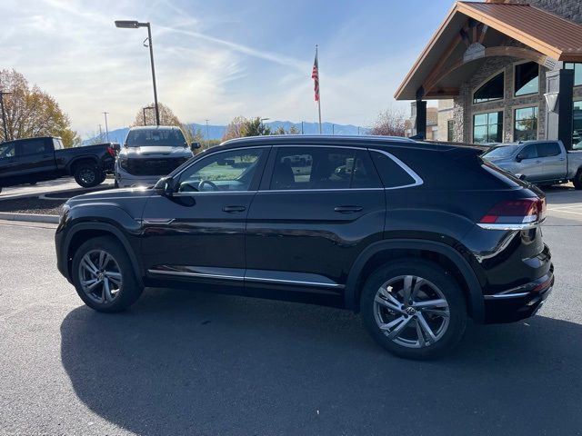 2024 Volkswagen Atlas Cross Sport 2.0T SEL R-Line