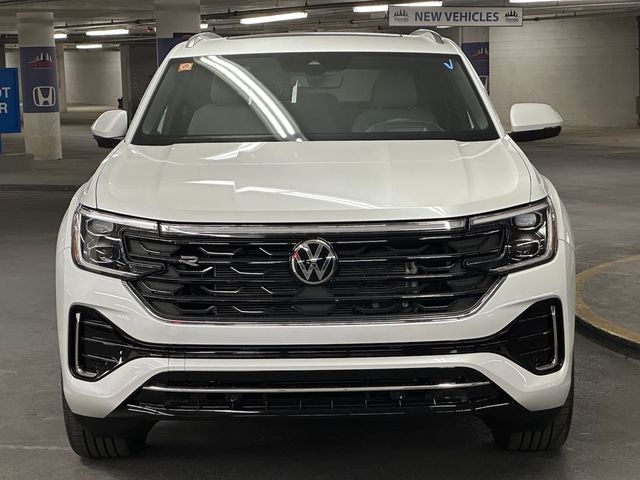 2024 Volkswagen Atlas Cross Sport 2.0T SEL R-Line