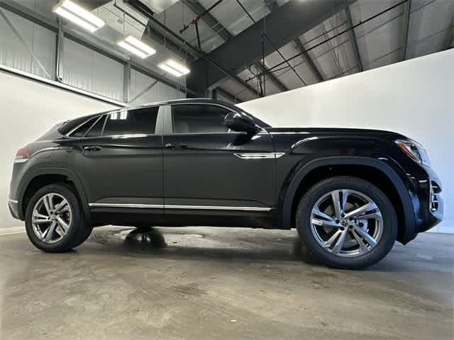 2024 Volkswagen Atlas Cross Sport 2.0T SEL R-Line