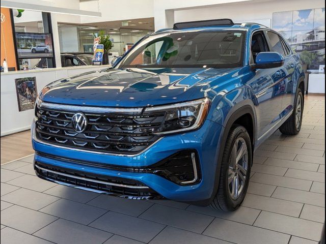 2024 Volkswagen Atlas Cross Sport 2.0T SEL R-Line