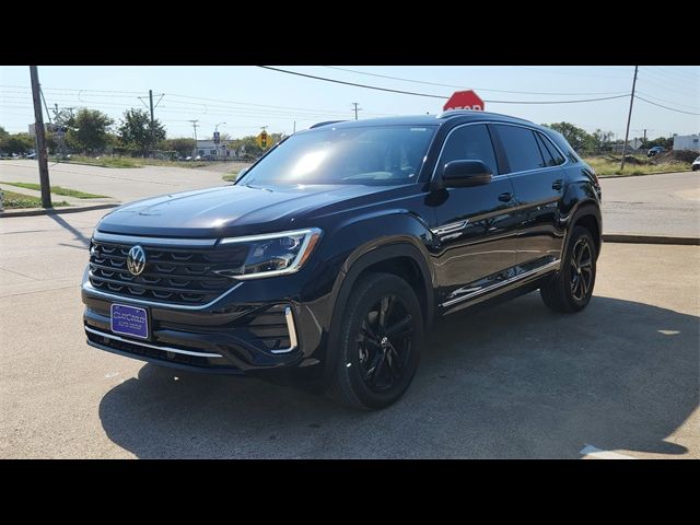 2024 Volkswagen Atlas Cross Sport 2.0T SEL R-Line