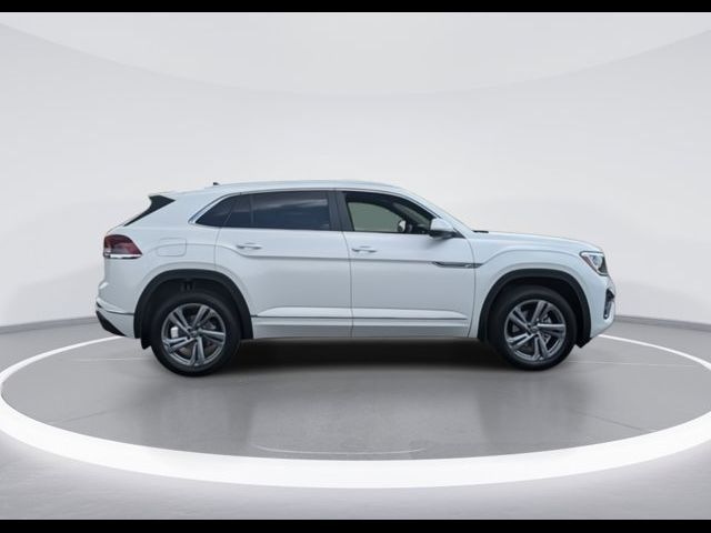 2024 Volkswagen Atlas Cross Sport 2.0T SEL R-Line