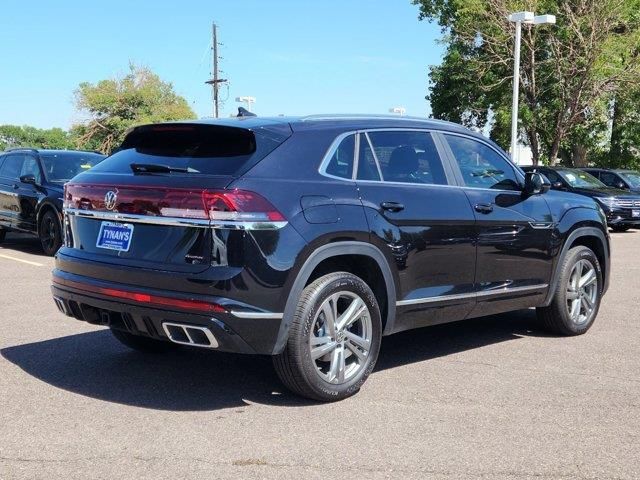 2024 Volkswagen Atlas Cross Sport 2.0T SEL R-Line