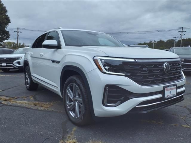 2024 Volkswagen Atlas Cross Sport 2.0T SEL R-Line