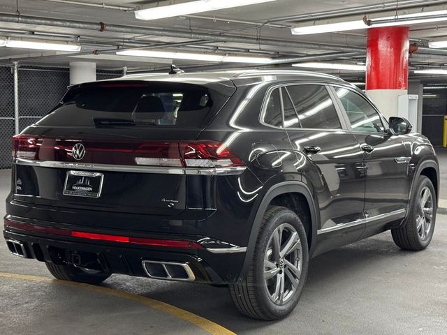 2024 Volkswagen Atlas Cross Sport 2.0T SEL R-Line