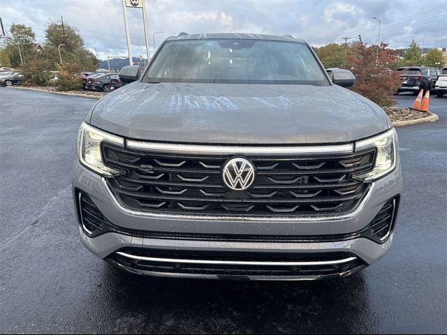 2024 Volkswagen Atlas Cross Sport 2.0T SEL R-Line