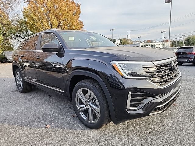 2024 Volkswagen Atlas Cross Sport 2.0T SEL R-Line